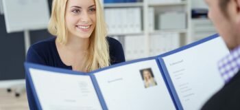 Karriere pflegen: Drei Tipps zum Bewerbungsschreiben
