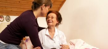 24 Stunden-Betreuerinnen: Pflege bleibt Frauensache